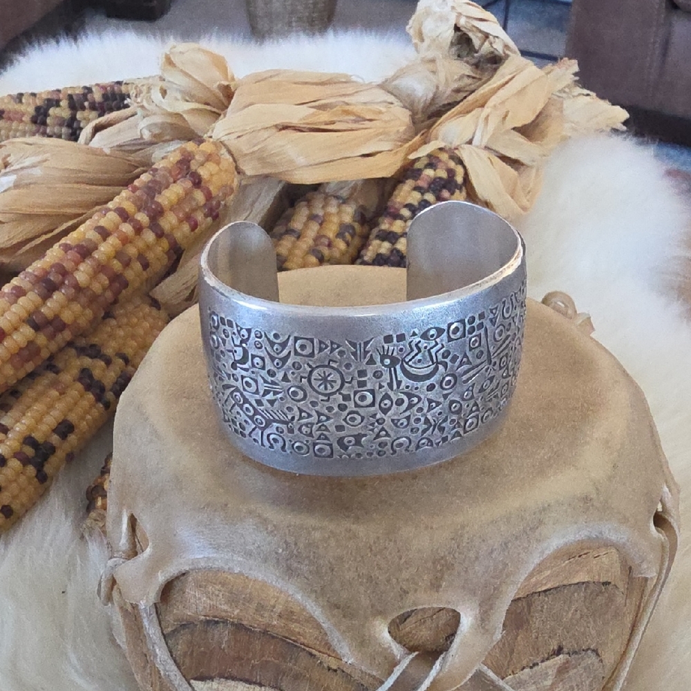Native American Navajo Sterling Wide Mimbres Cuff By Natasha Peshlakai 🩶🎁❤️